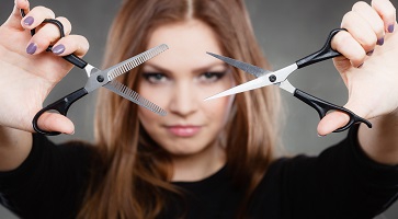 Rodzaje nożyczek fryzjerskich i ich zastosowanie – które wybrać?